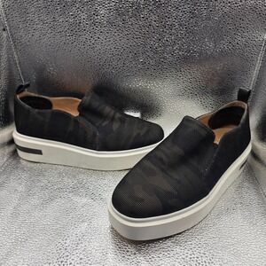 Linea Paolo Platform Sneakers Slip-On Camo Textured Women 8M Casual Comfort